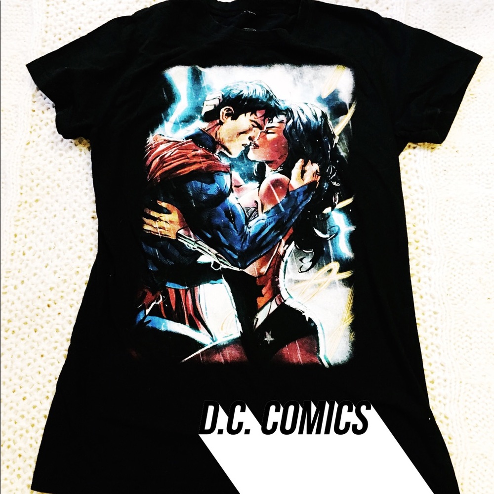 D.C. Comics Wonder Woman & Superman Hot Topic Tee
